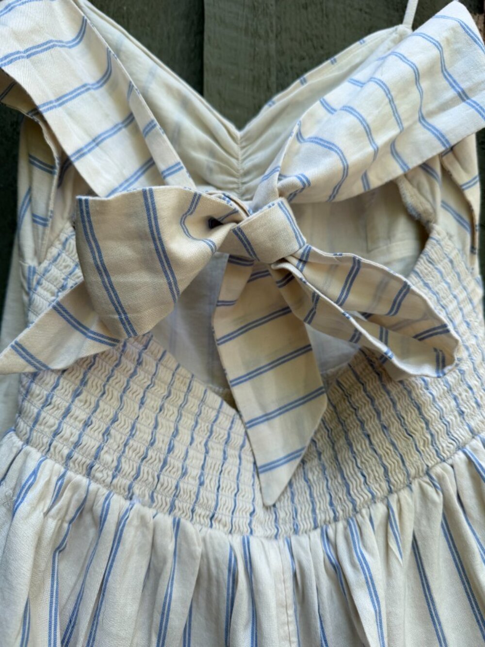 🌲 AMERICAN EAGLE Outfitters Pinstripe Jumper, Sofisticated Comfort!